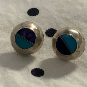 Vintage 925 Sterling Silver earrings.